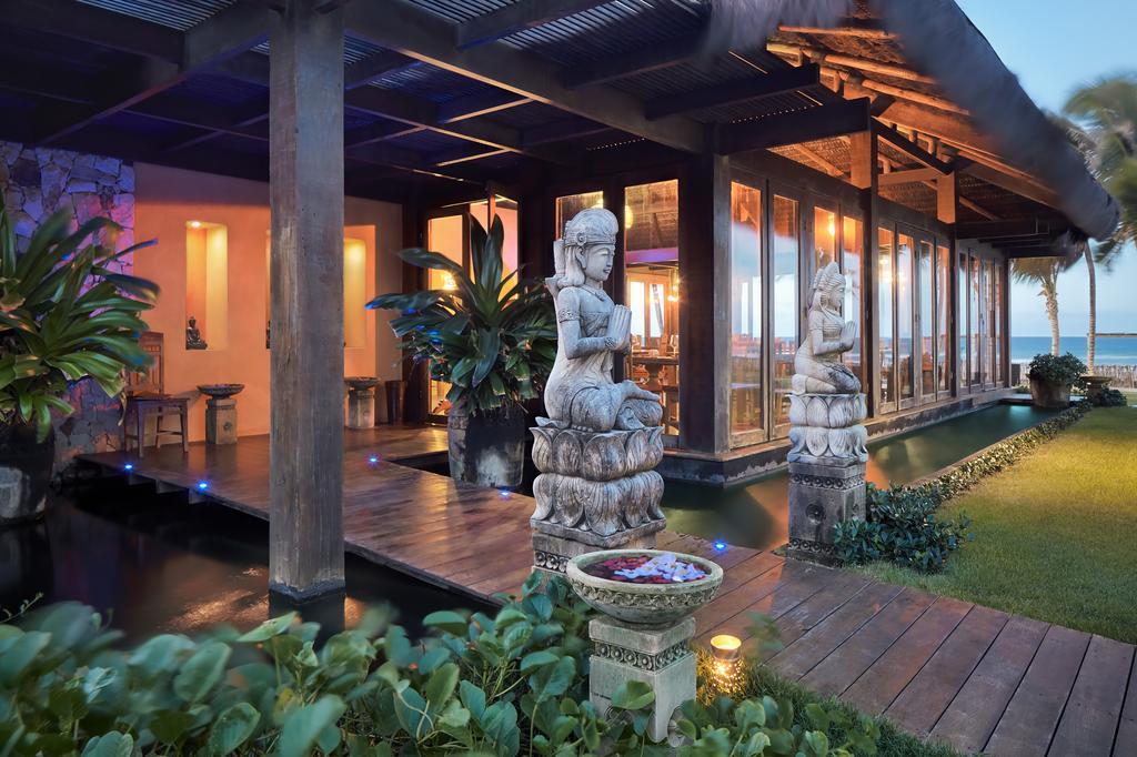 Zorah Beach Hotel Трайрі Екстер'єр фото